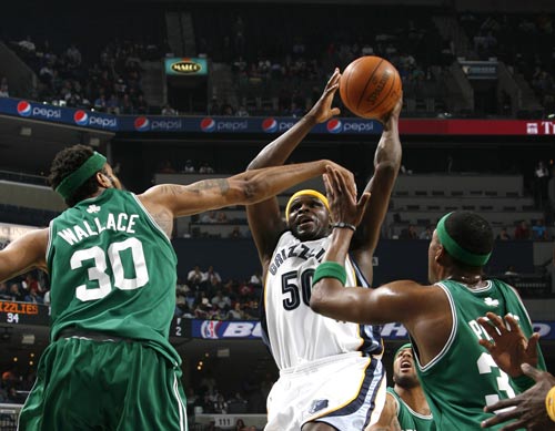  灰熊新秀爆发终结凯尔特人连胜  