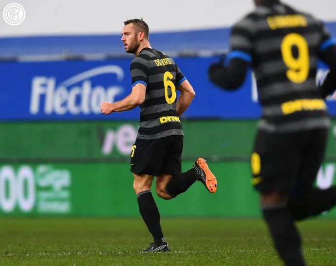  国米旧将反戈一击弑旧主  